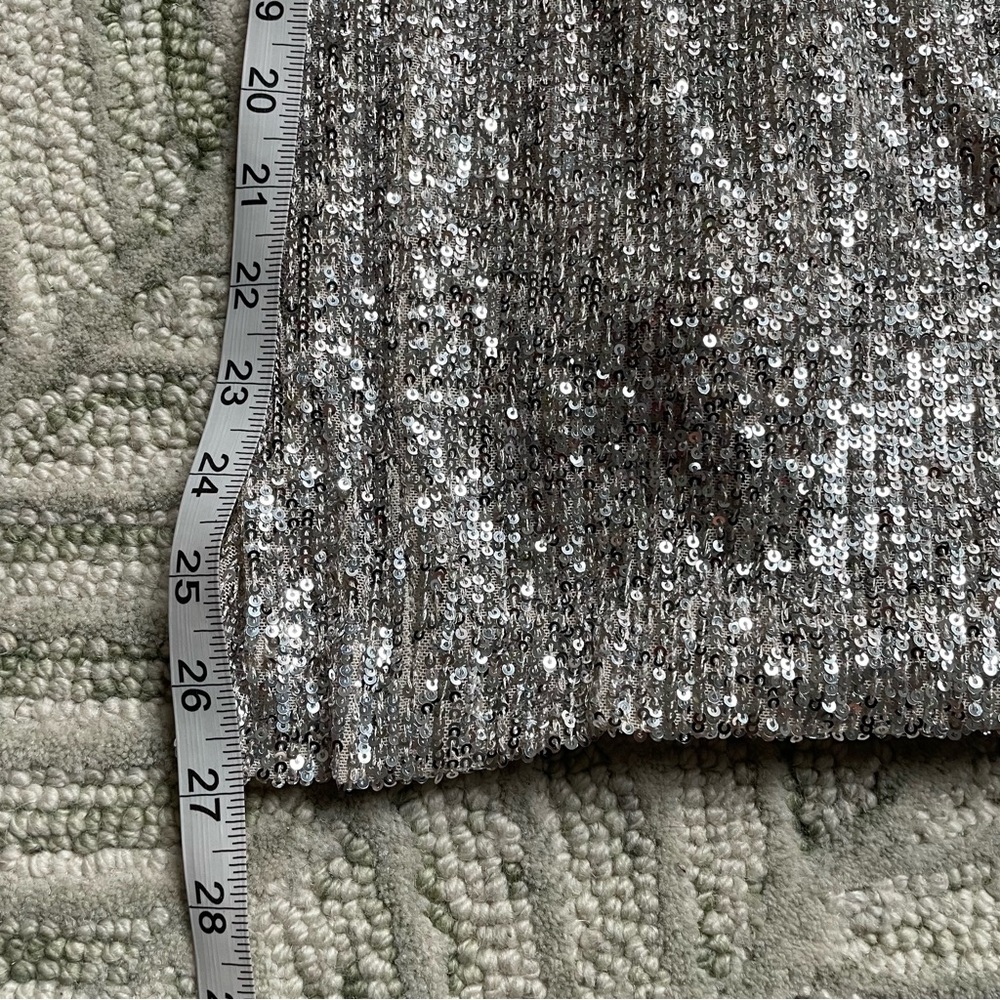 NWT Vince Camuto Silver Sequin Cowl Neck Sleeveless Tie Waist Wide Leg Jumpsuit - Picture 15 of 16